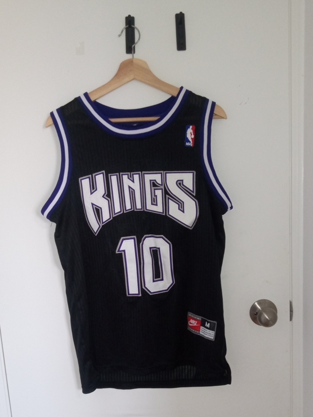 Vintage Vintage Nike Team Sacramento Kings Mike Bibby #10 Jersey Black Size M